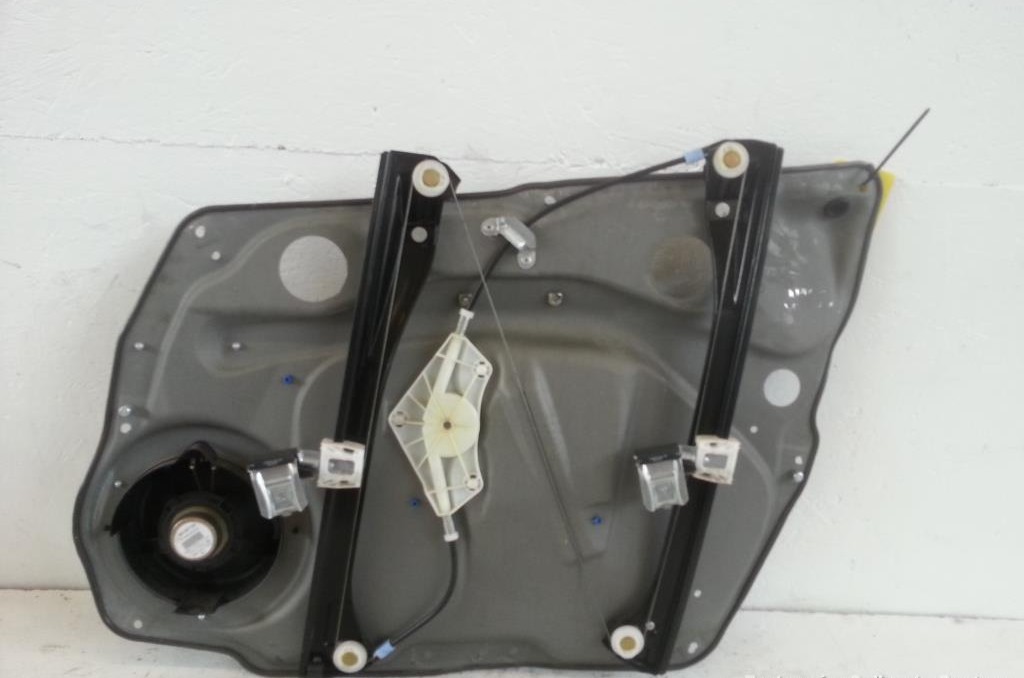 Mercedes A-Klasse W169 Fensterheber vorn links elektrisch A1697201379